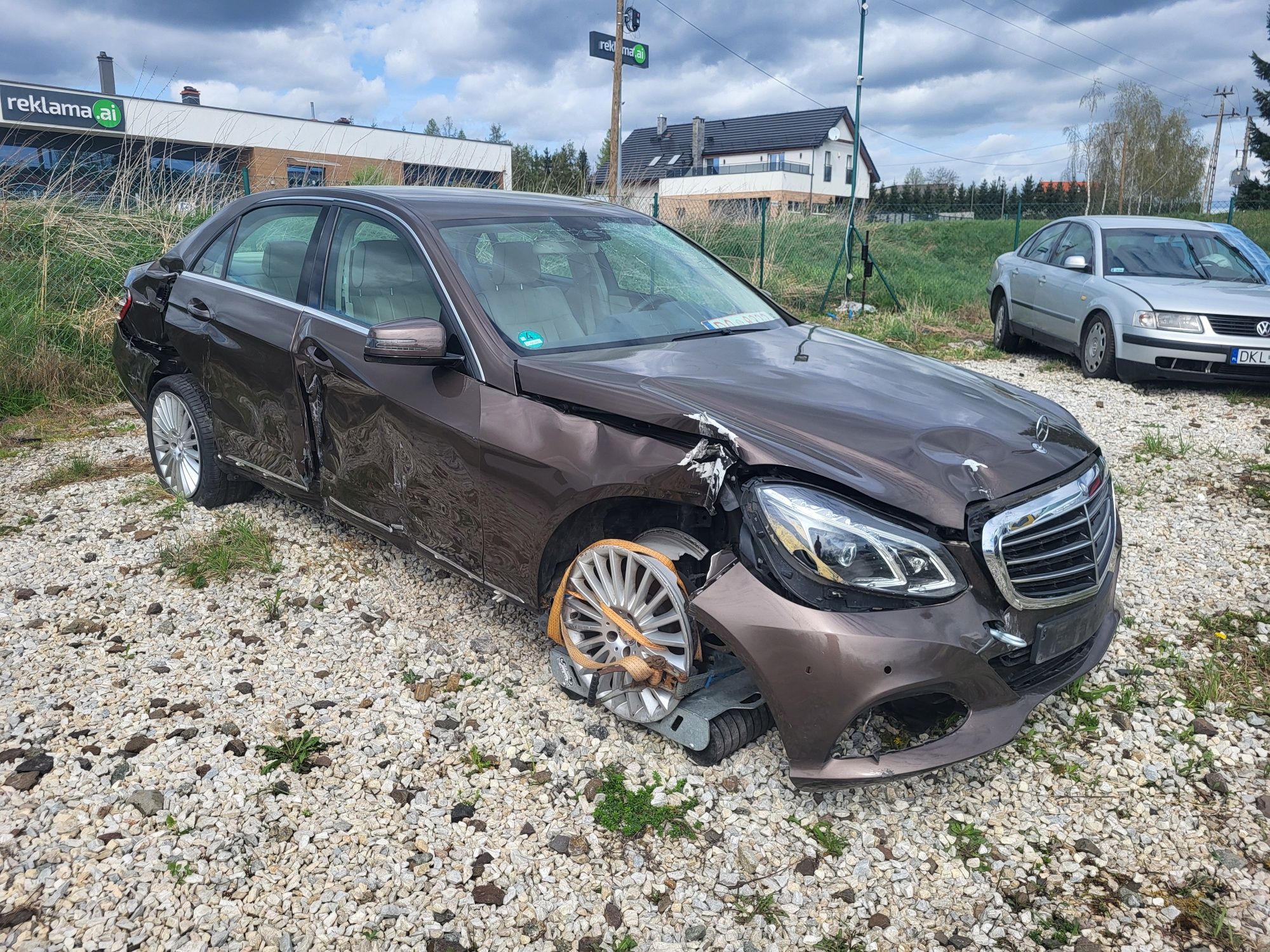 Mercedes E klasa w212 lift 2.0 Benzyna niski przebieg