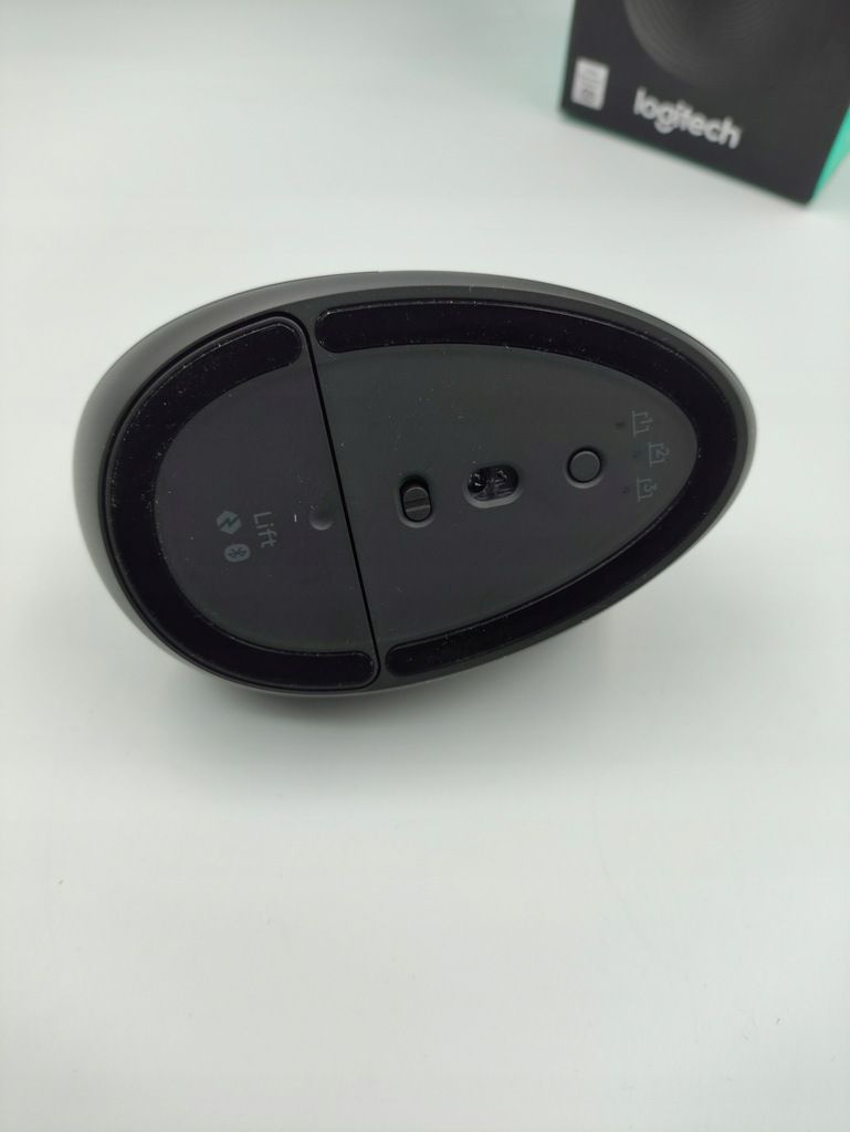 Mysz Myszka bezprzewodowa Logitech D1004 Lift R Grafitowa