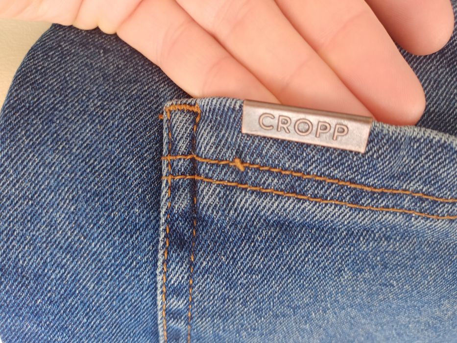 Nowe jeansy Cropp