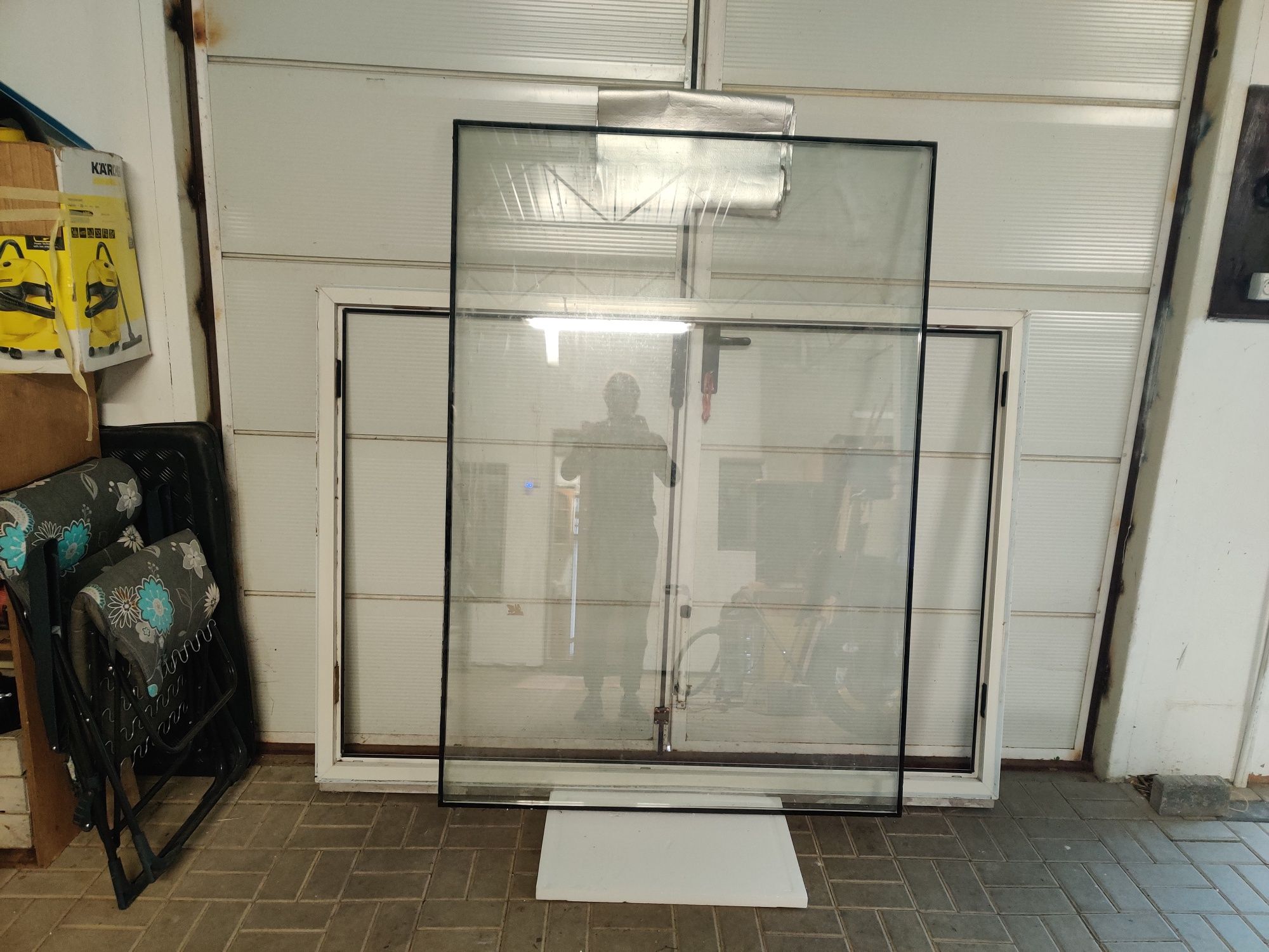 Duże plastikowe okna - 195x142cm / 207x146cm