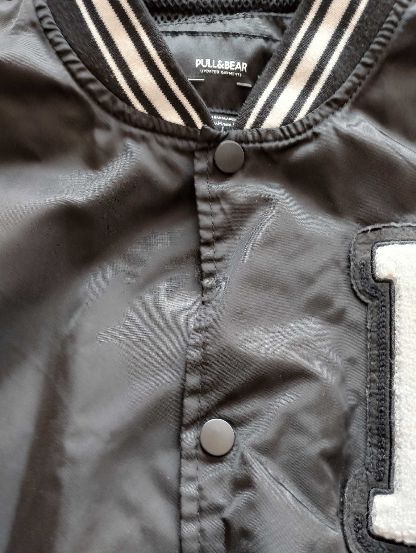 Czarna, damska kurtka z długim rękawem, Pull&Bear, roz. eur M (38)