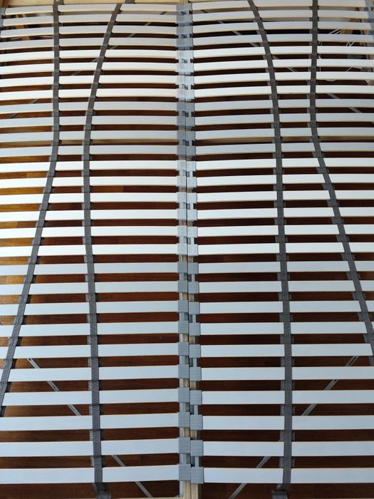 Estrado Lönset 1,60 x 2,00 [sem cama]