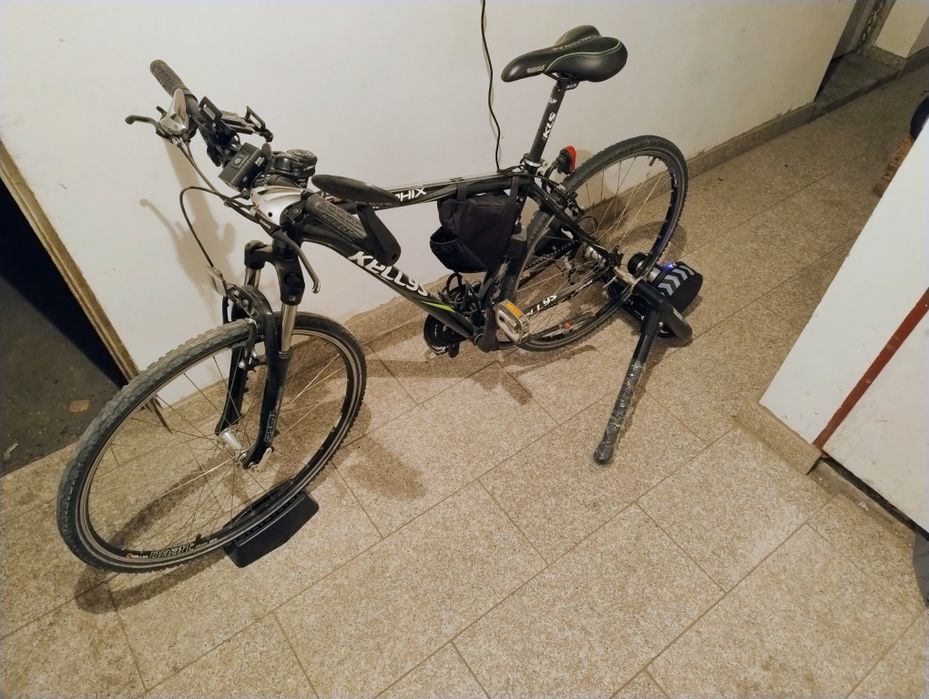 Trenażer rowerowy Wahoo Kickr Snap