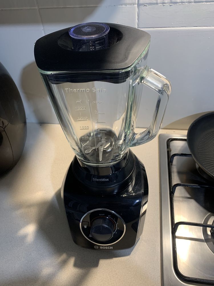 Blender kielichowy bosch silentmixx mix blender 700w mmb43g2b/01