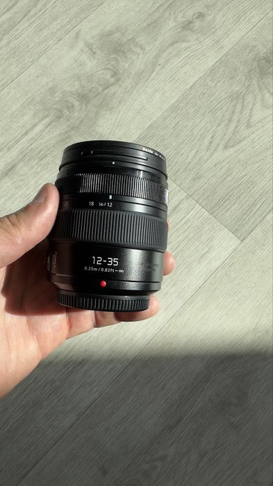 Продам обьектив lumix 12-35 2.8