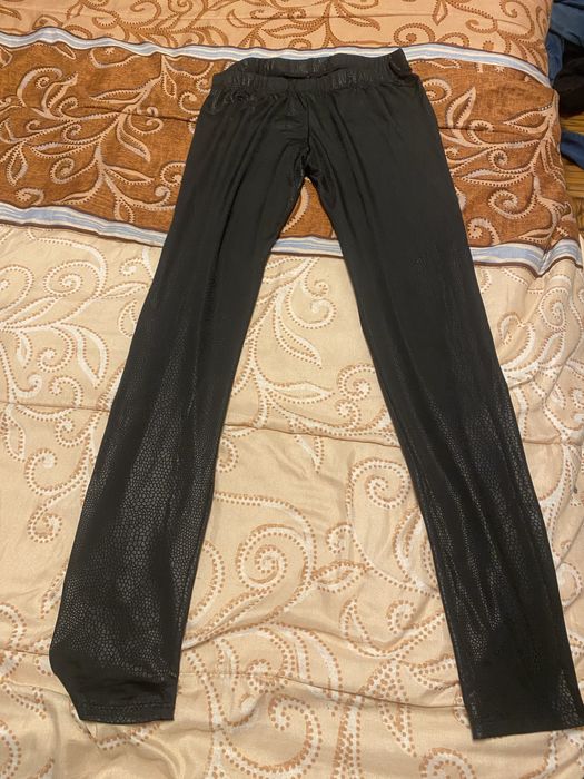 Vestido, calcas e saia