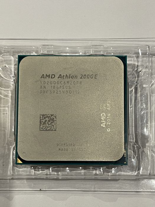 Процесор AMD Athlon 200GE із VEGA 3 Graphics