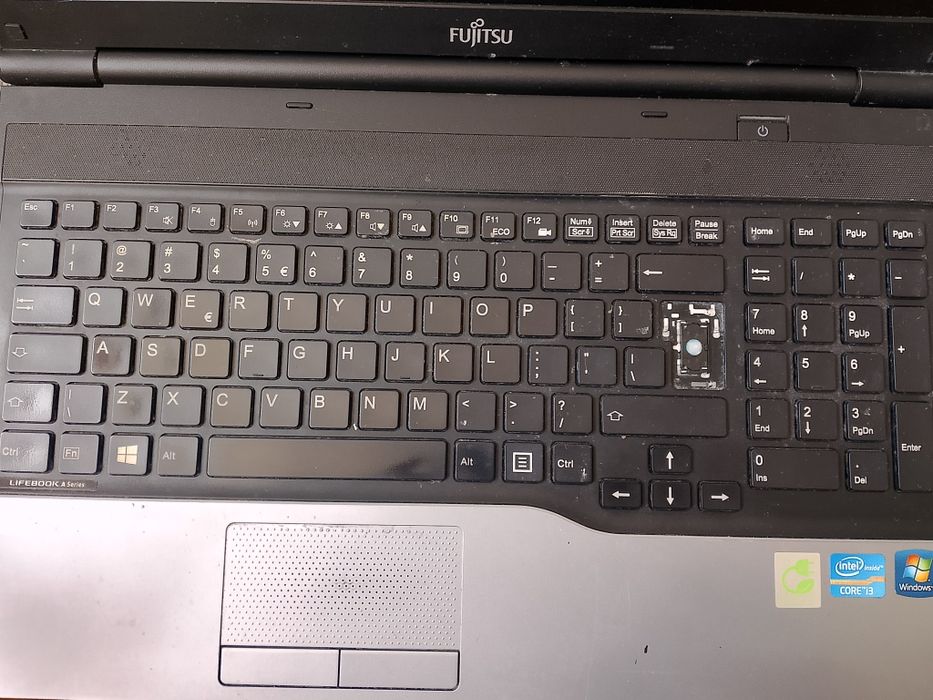 laptop Fujitsu A532