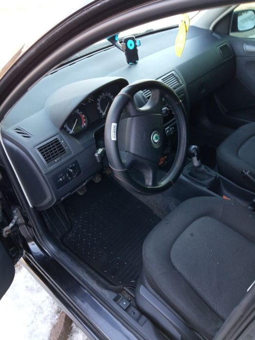 Обминняю шкода фабія