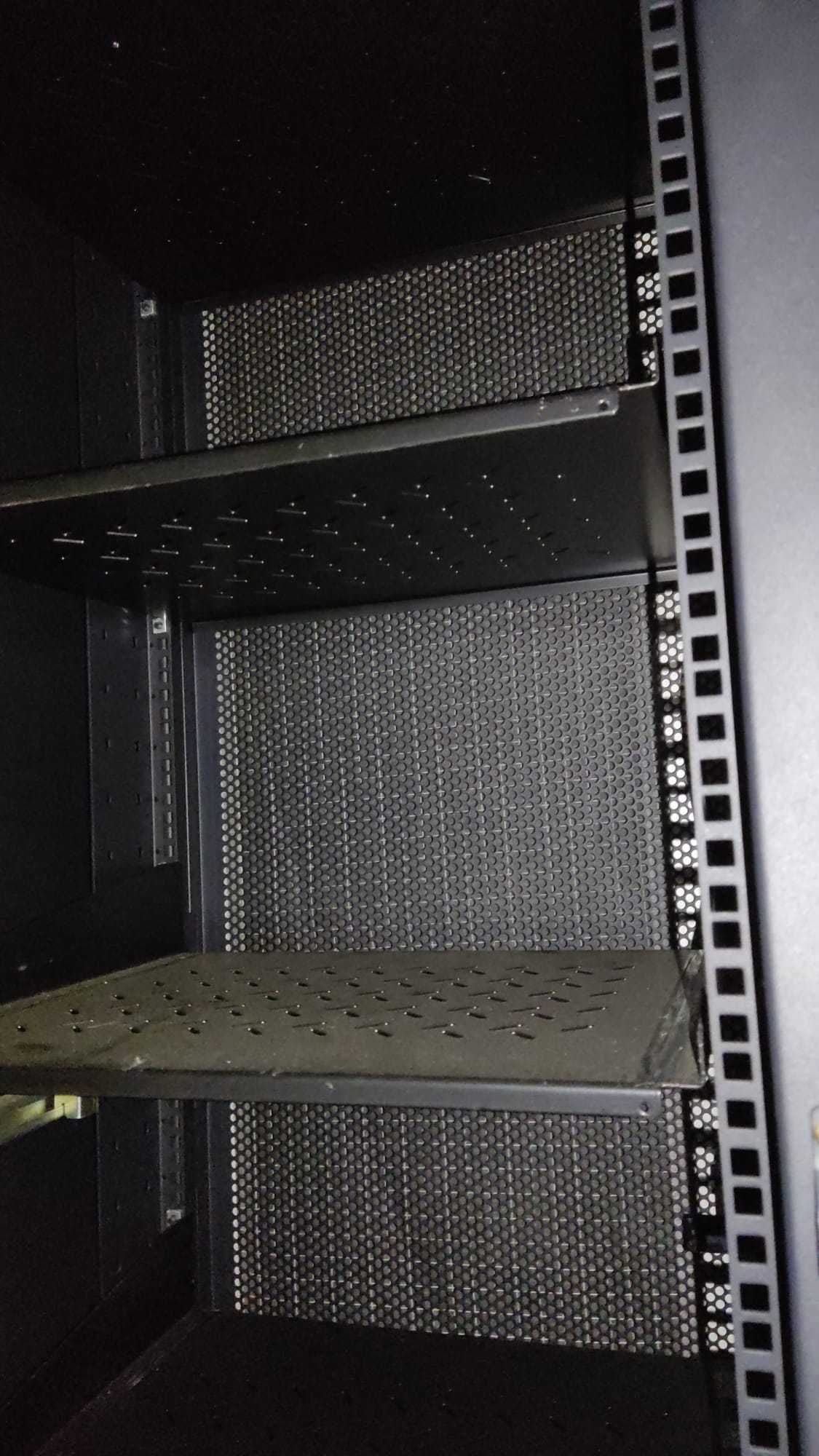 Bastidor para 7 racks