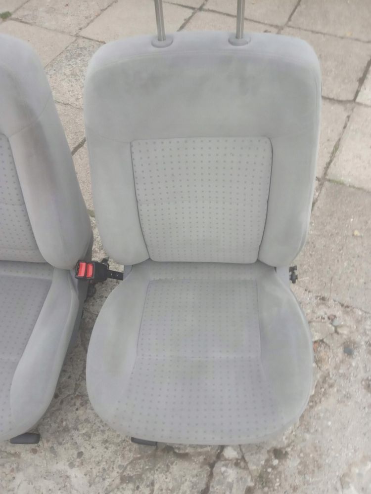 Fotele VW Passat b5 grzane, przód, welur, stan bdb. wersja europejska