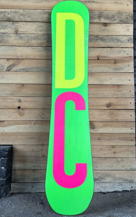 Сноуборд DC PLY 156.5 состояние новой