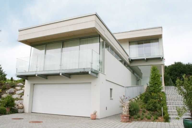 Balustrada szklana・Balustrady szklane zewnętrzne・Barierka szklana