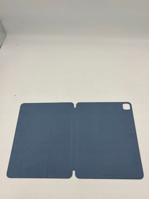 etui apple ipad 13 pro 7. generacji mwk43zm/a smart folio denim