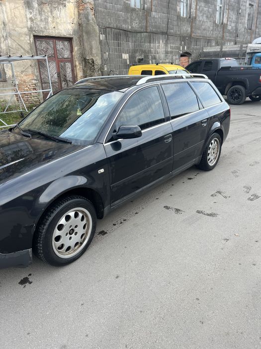 В Продажі Audi a6c5