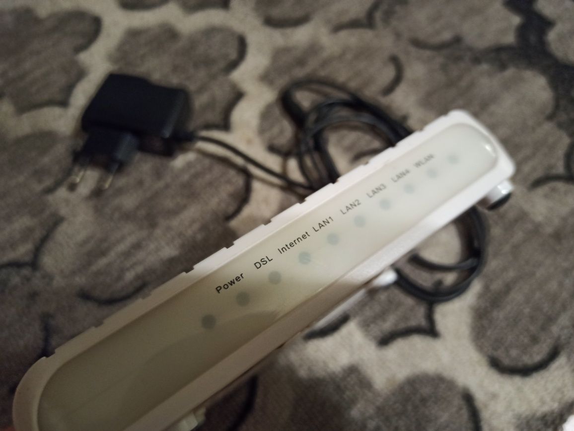 Modem ADSL ZTE ZXV10 W300 Wi-Fi, WLAN Router