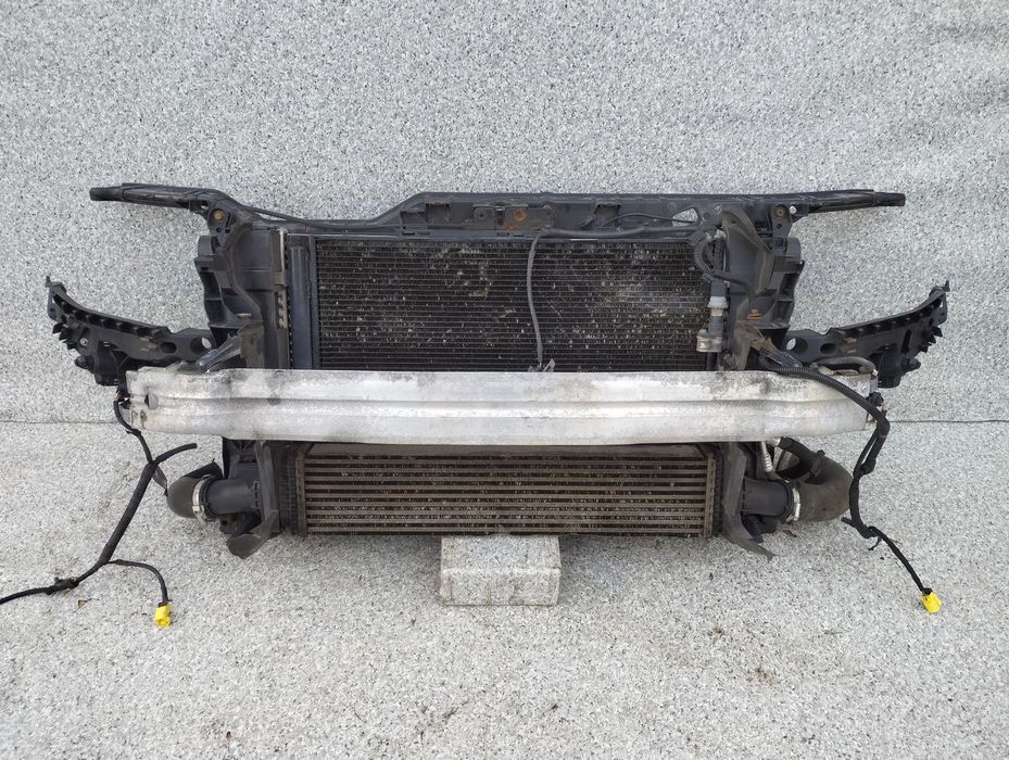 Audi A4 B8 07-11r pas przedni kompletny chłodnice 2.0 TDI