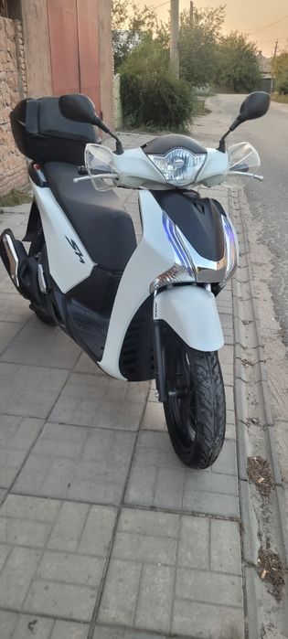 Продам Honba SH 125i