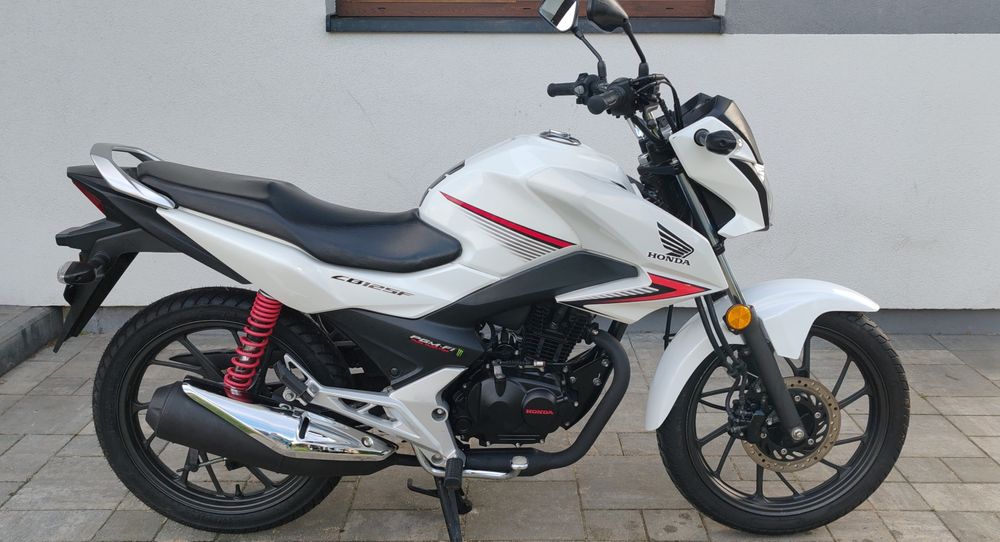 HONDA CB125F w Pięknym Stanie