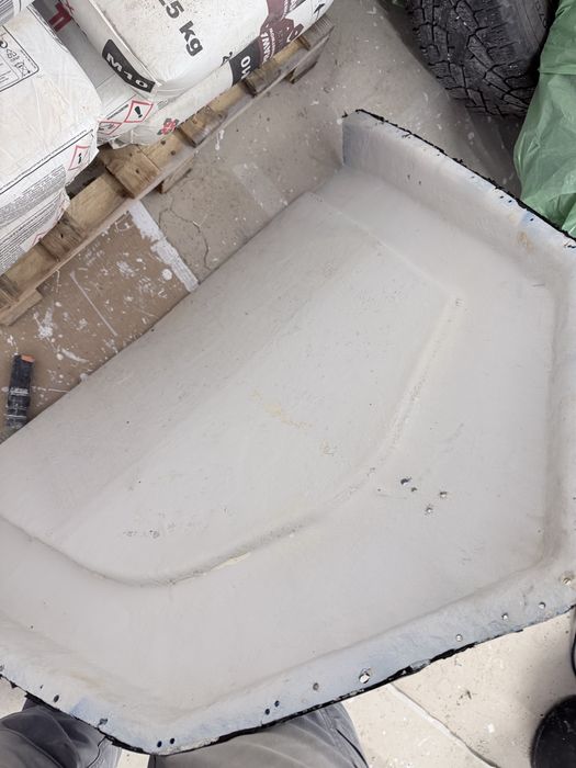 Pokrywa dziobu łodki