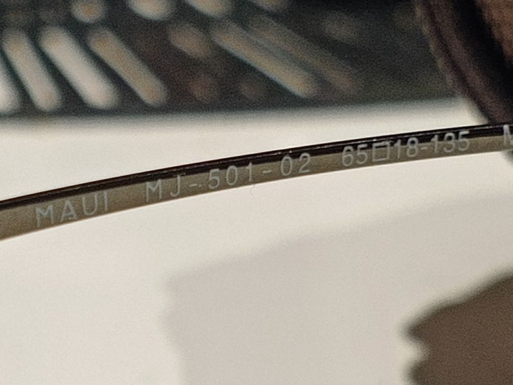 Okulary słoneczne firmy maui model mj- 501-02