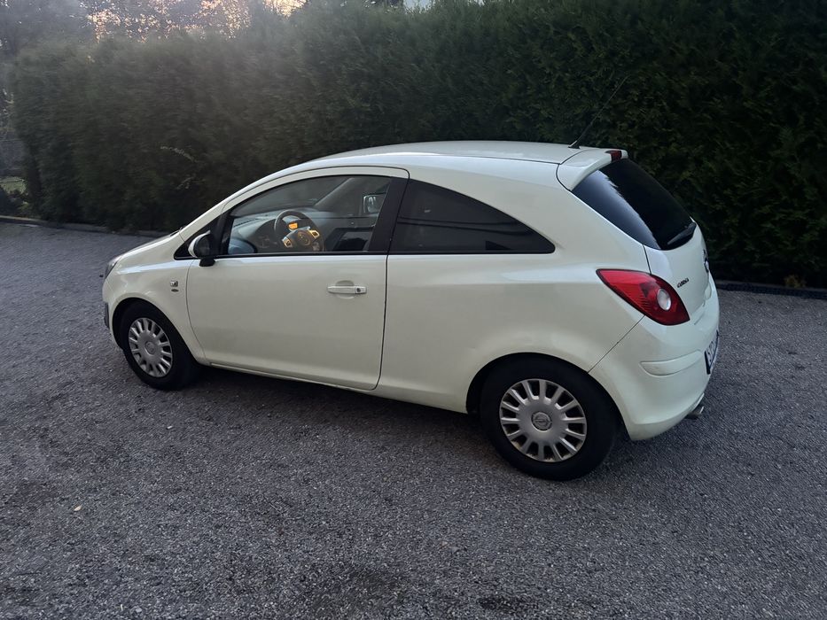 Opel Corsa D lift *2011r* 1.4 benzyna z gazem *