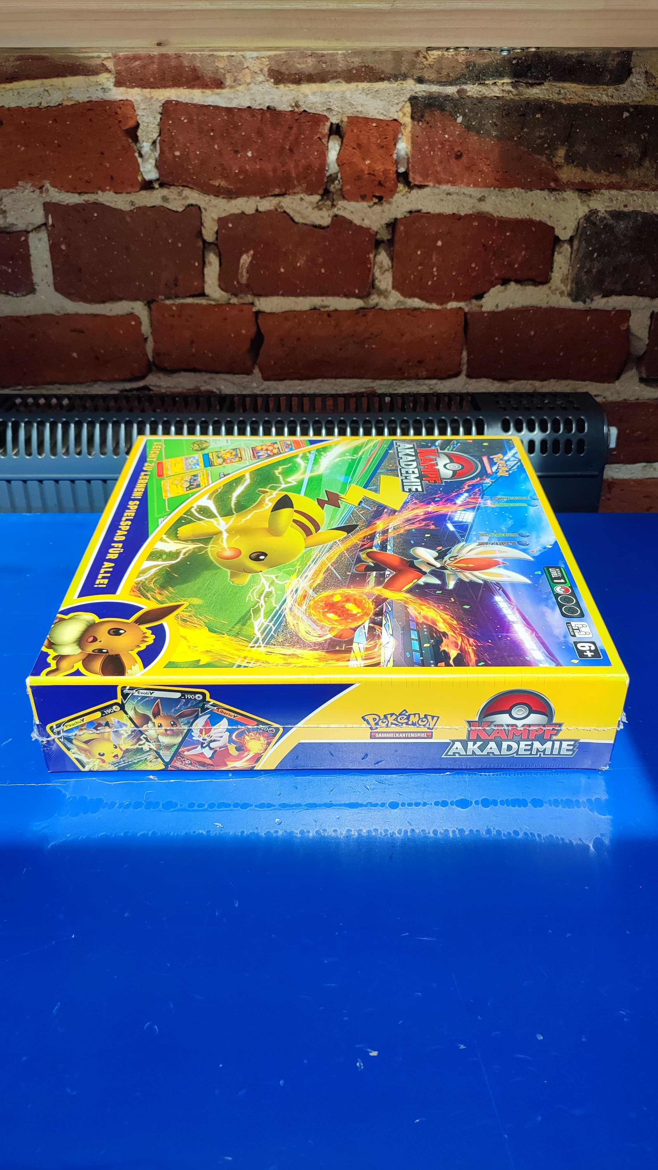 Pokémon Trading Card Game Battle Academy Cinderace V Pikachu V Eevee V