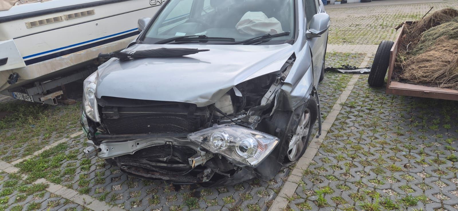 Honda crv uszkodzona