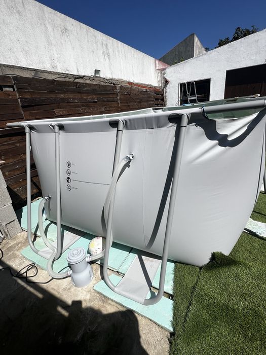 Vendo piscina desmontavel