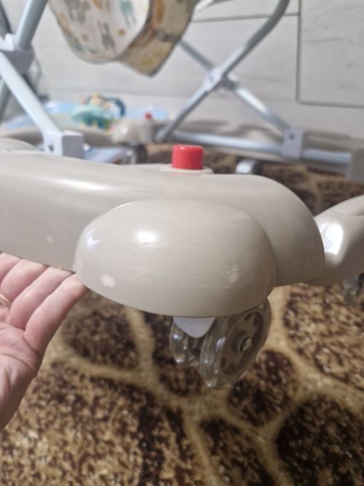 Продам ходунки дитячі