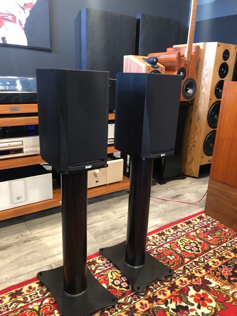 Bowers&Wilkins DM302 - kolumny podstawkowe/monitory