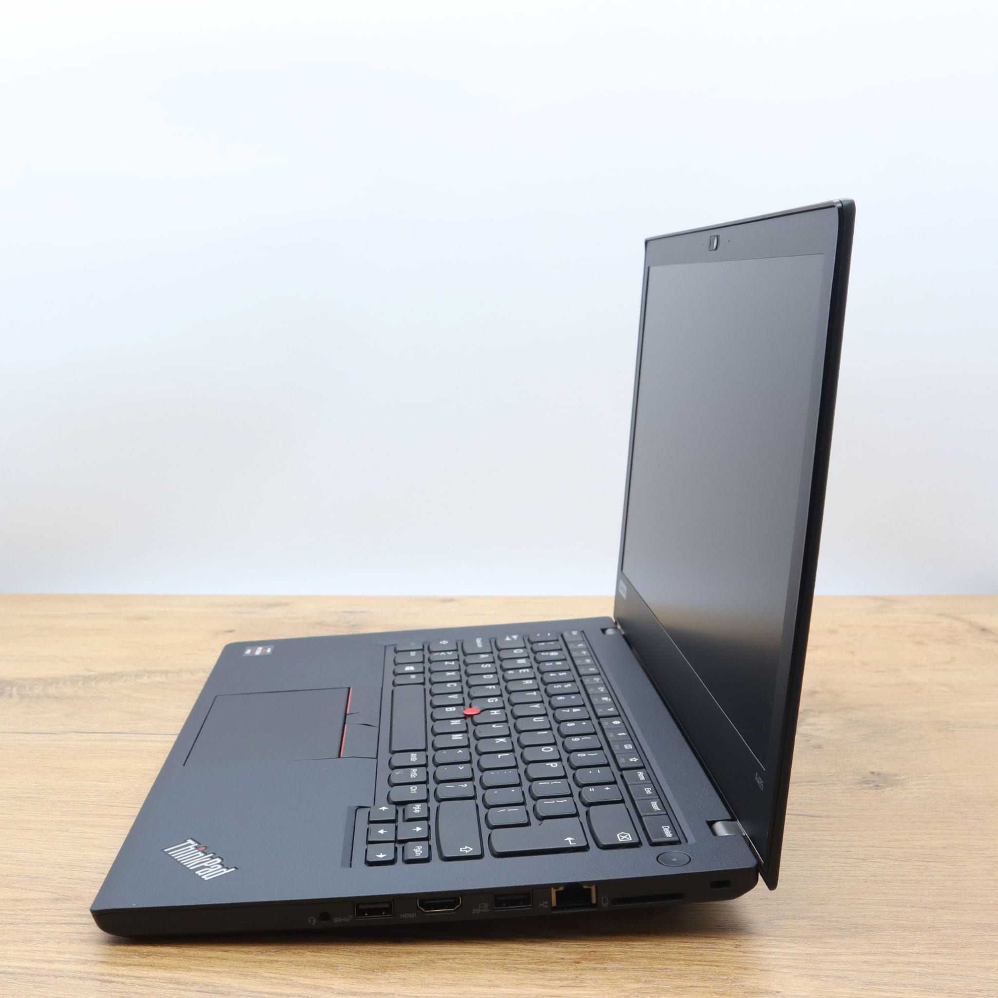 Laptop Lenovo ThinkPad A485 AMD Ryzen 5 PRO 2500U 8GB RAM 256GB SSD