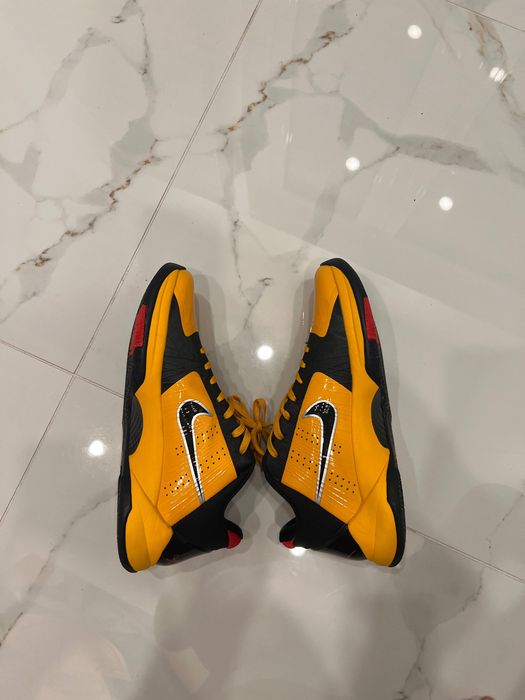 Kobe V Protro Bruce Lee