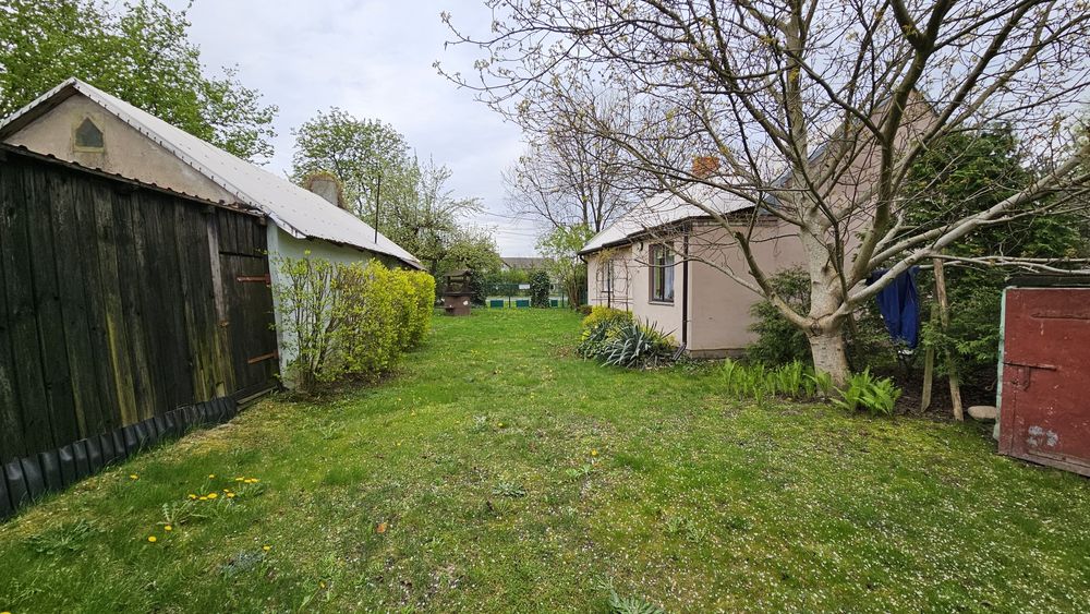 Dom jednorodzinny wraz z dużą działką + możliwy zakup drugiego domu