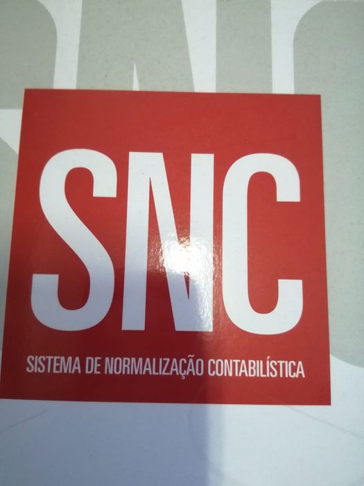 Vendo SNC livro do Sistema de Normalização Contabilística