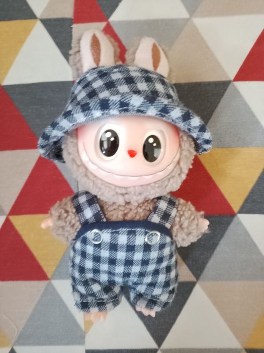 Одяг Лабубу, labubu
