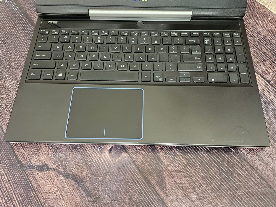 Dell G5 5590 (Core i7-9750H/16Gb/RTX 2070 Max-Q/SSD 512Gb/IPS 144Hz)