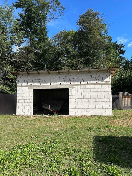 Продаж двоповерхового будинку у селі Крехаїв, Чернігівська область