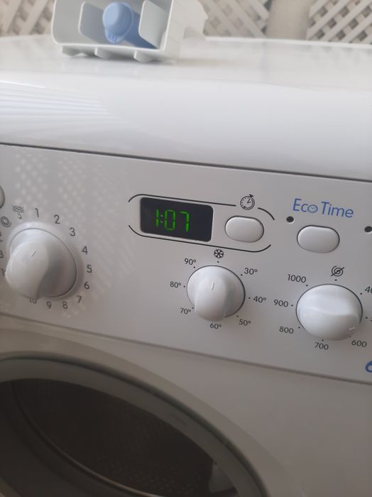 Máquina de lavar roupa Indesit para peças