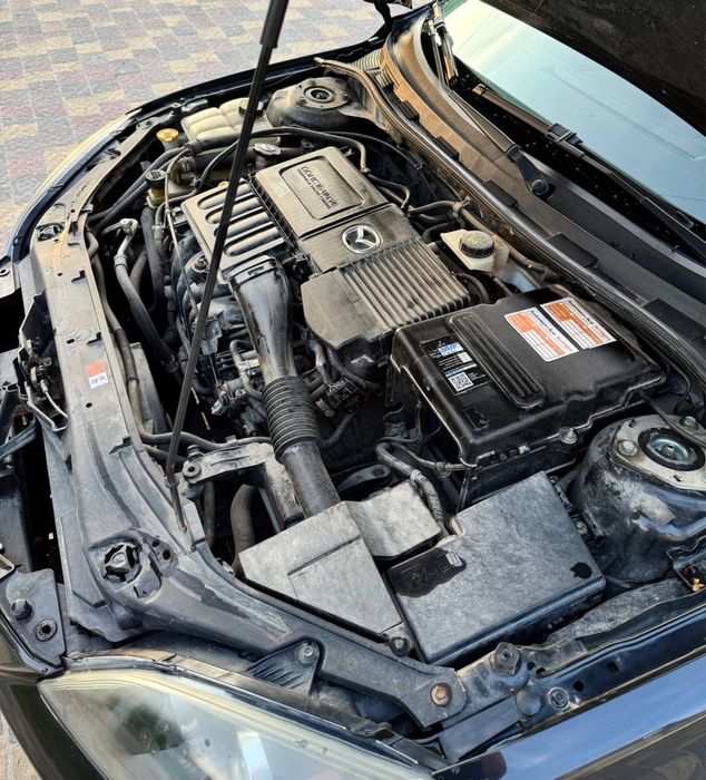 MAZDA 3 доглянута, обслужена, надійна