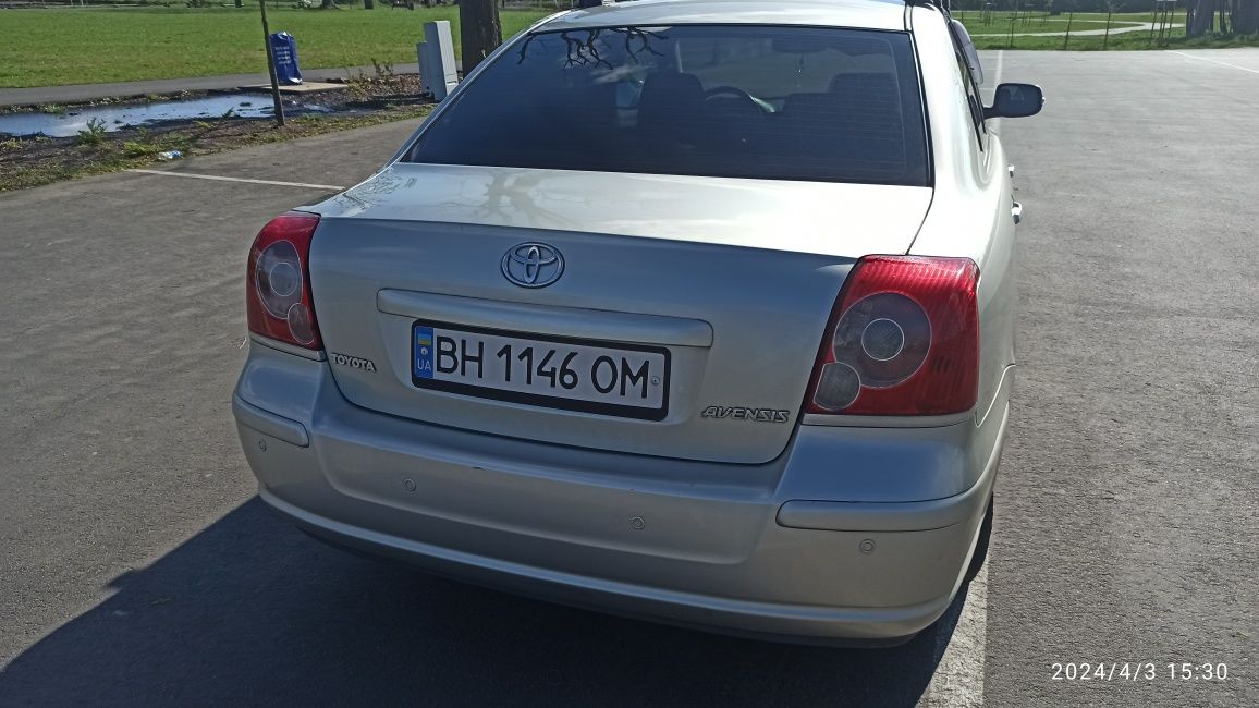 Toyota avensis 2007 (офіційна - не бляха)