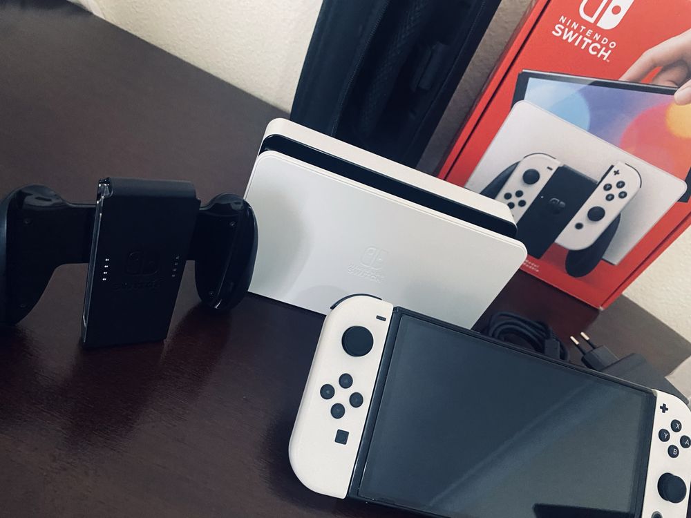 Nintendo Switch OLED 64GB - Como Nova + Extras