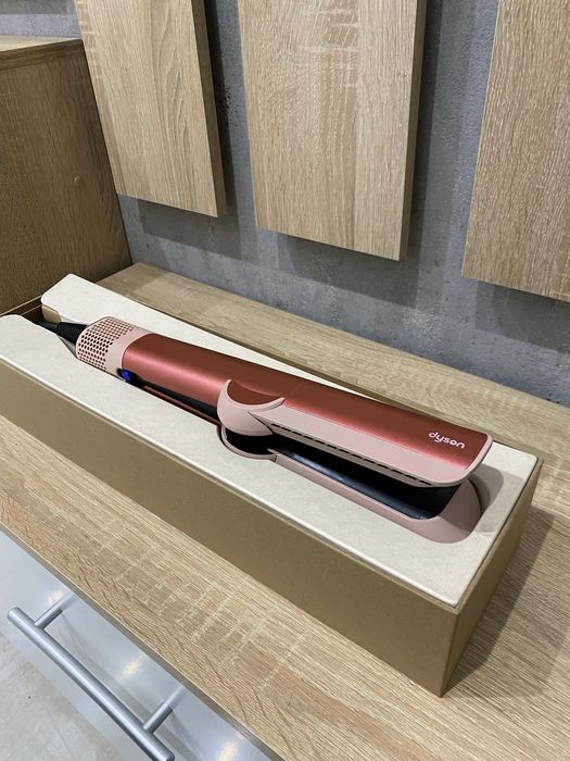 Вирівнювач Dyson Airstrait HT01