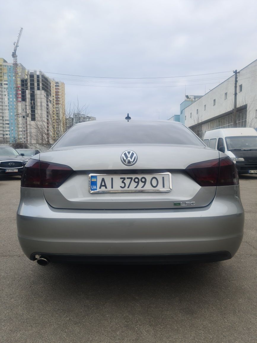 VW Passat 2.5л АКПП, ГАЗ!