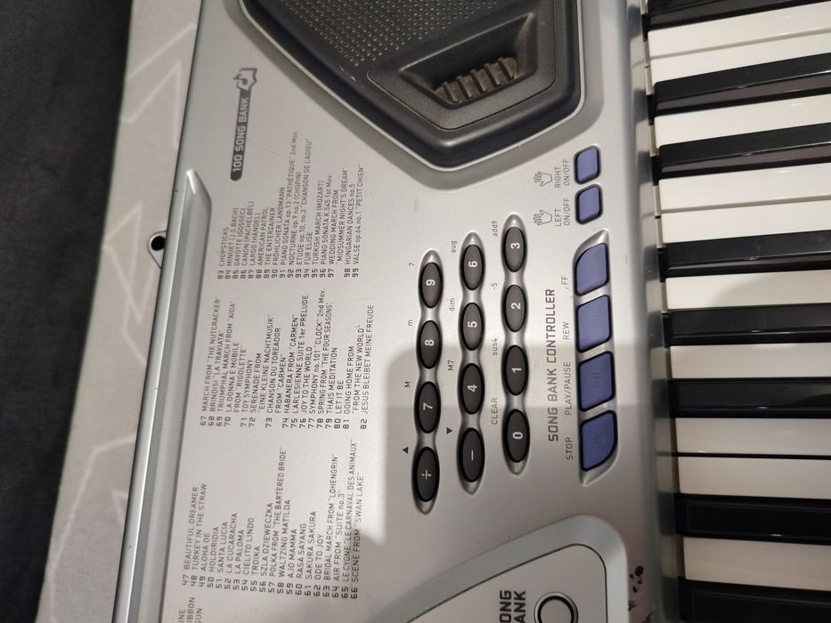 Keyboard Casio polecam