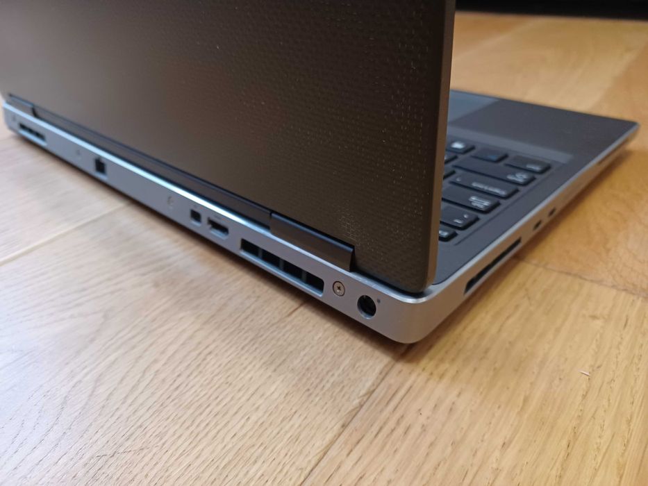 Dell Precision 7540 i7-9750H / 32GB RAM/512 GB NVMe / NVIDIA T2000
