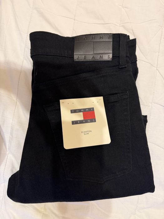 Tommy Hilfiger spodnie Jeansowe W30 L34