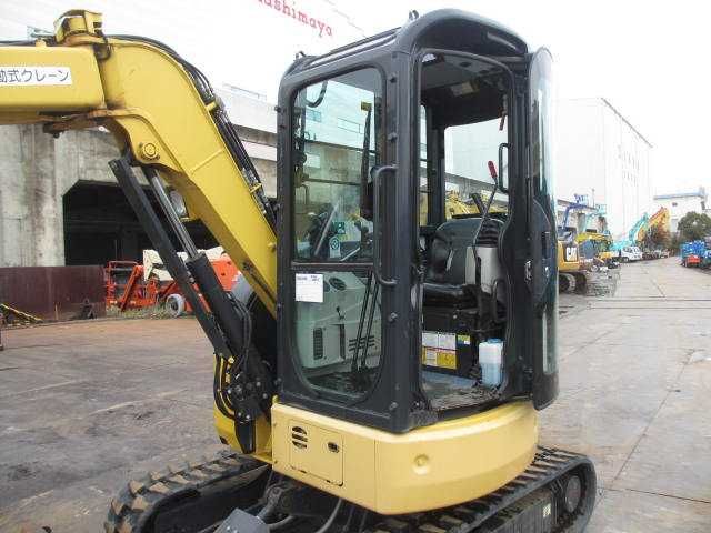 Мини экскаватор гусеничный Yanmar B30U