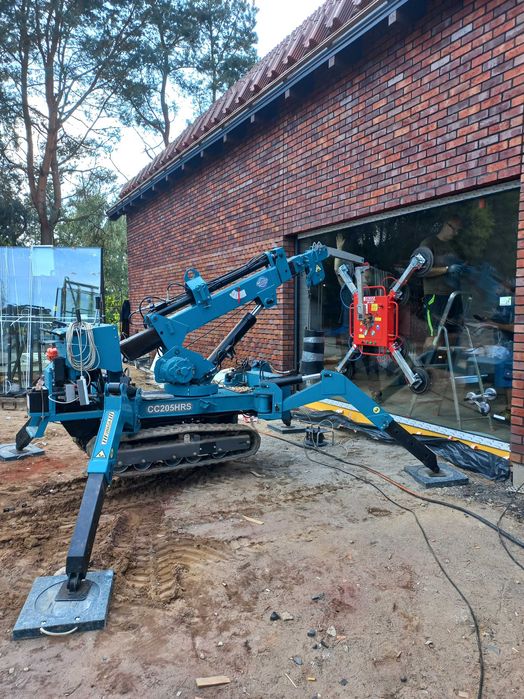 Mini Żuraw MAEDA 205 pająk wynajem 150zł/1h