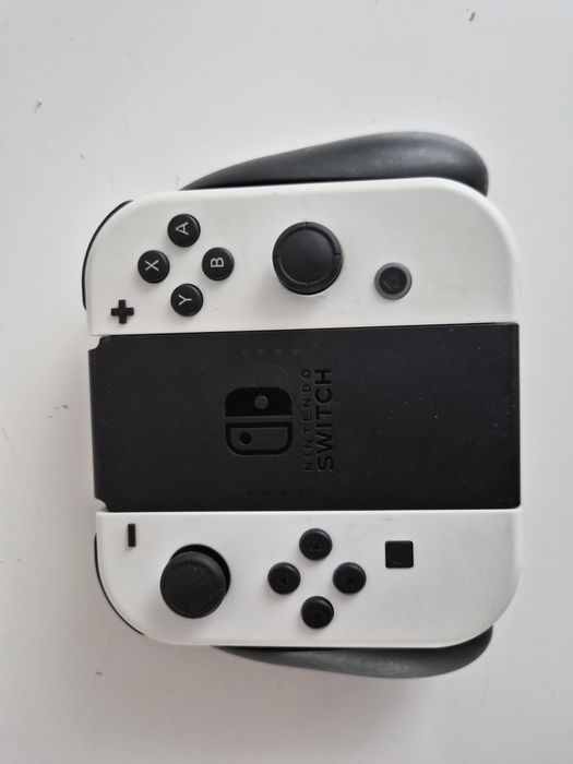 Nintendo Switch OLED - 1a geração
